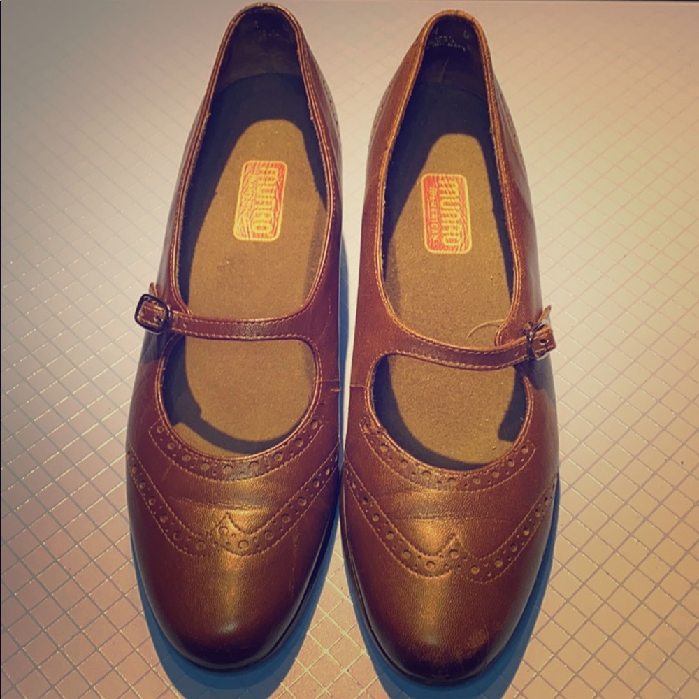 Munro American pumps. 8.5M